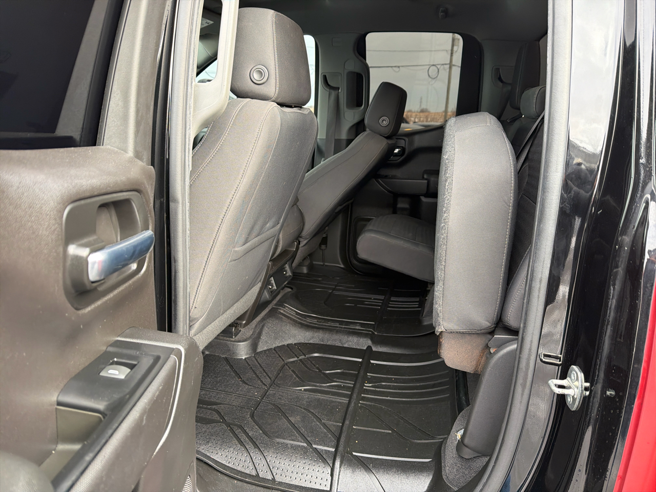 Chevrolet Silverado 1500 4WD Double Cab 147" LT 2020