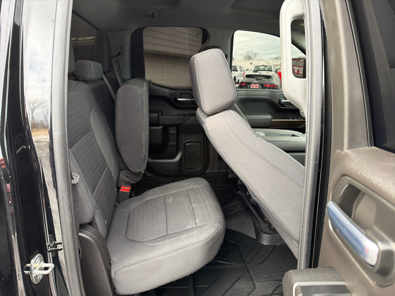 Chevrolet Silverado 1500 4WD Double Cab 147" LT 2020