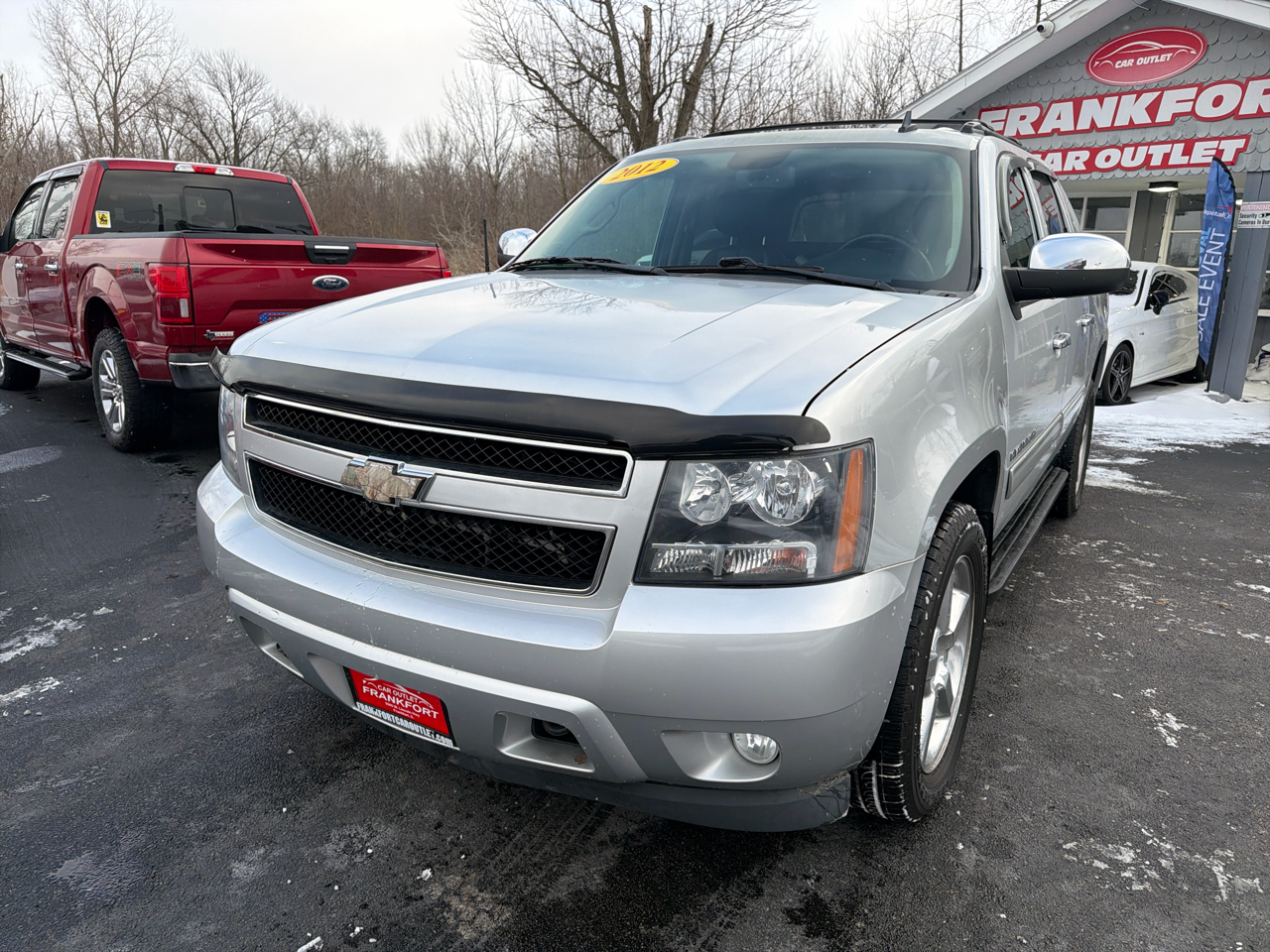 Chevrolet Avalanche 4WD Crew Cab LT 2012