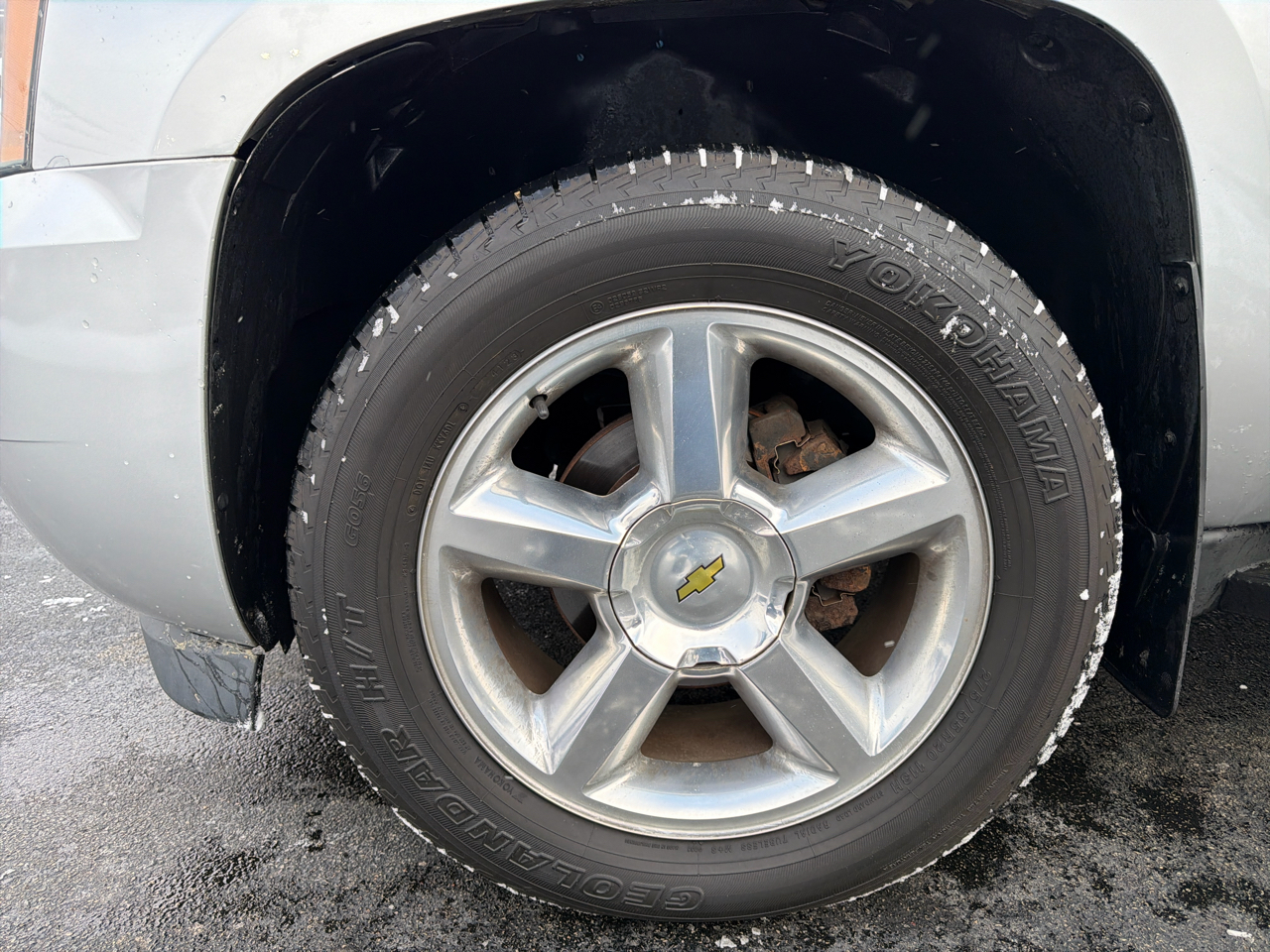 Chevrolet Avalanche 4WD Crew Cab LT 2012