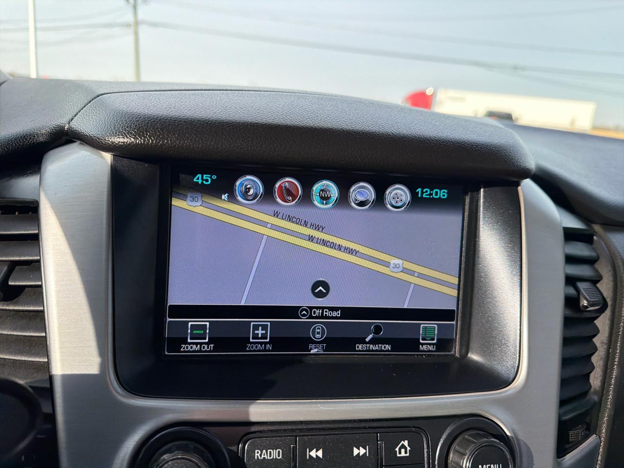 GMC Yukon 4WD 4dr SLT 2019