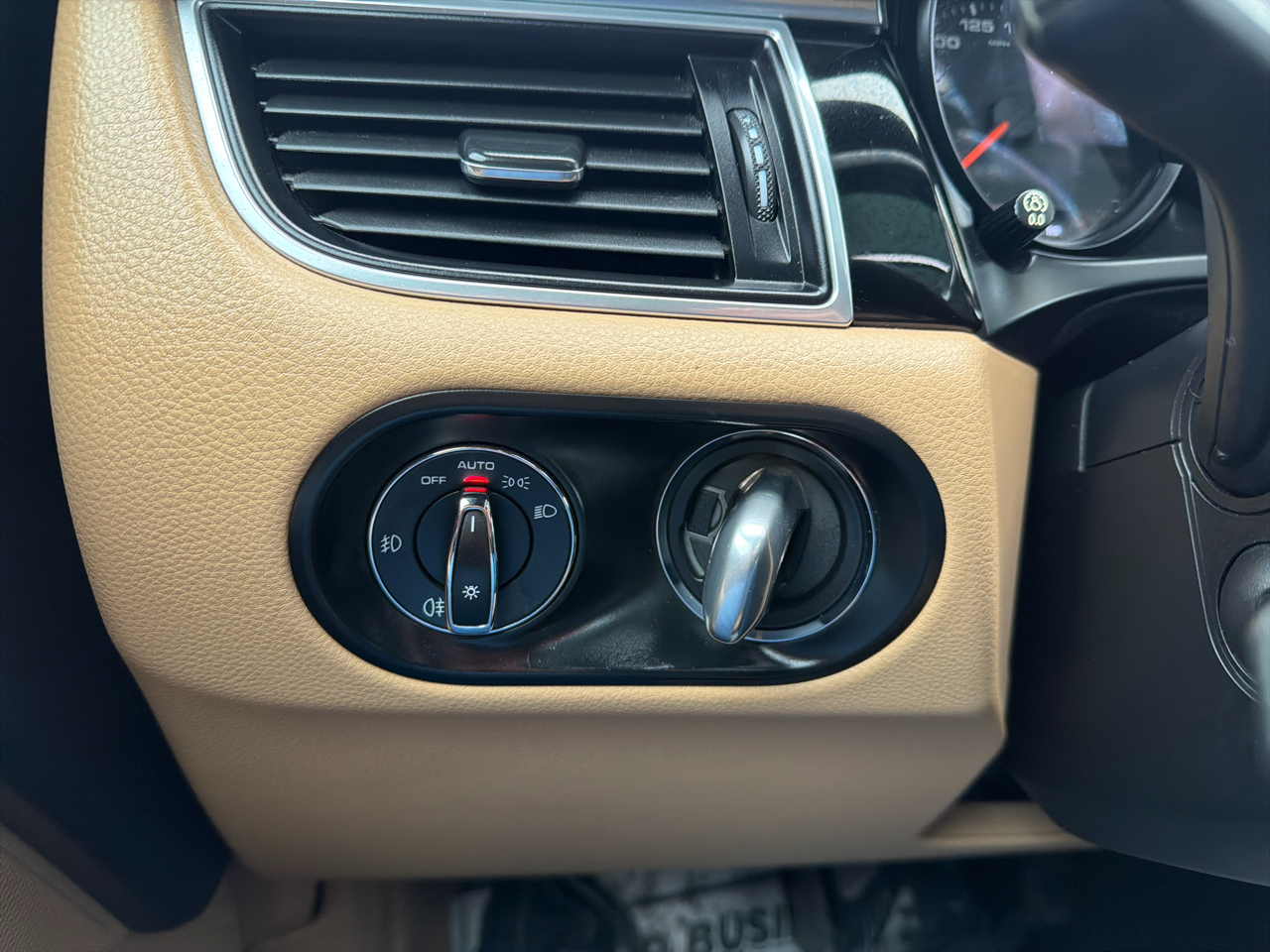 Porsche Macan AWD 2018