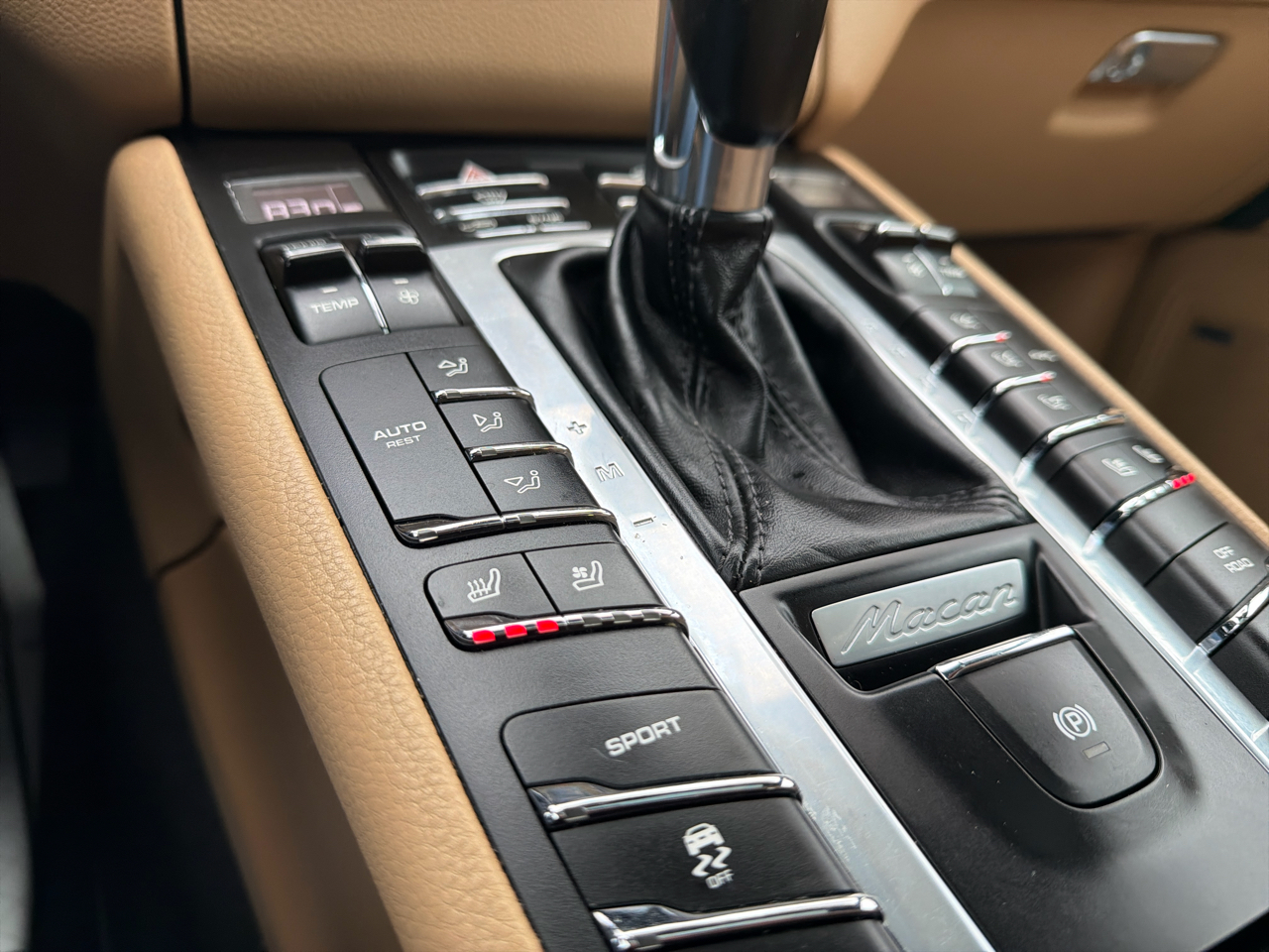 Porsche Macan AWD 2018