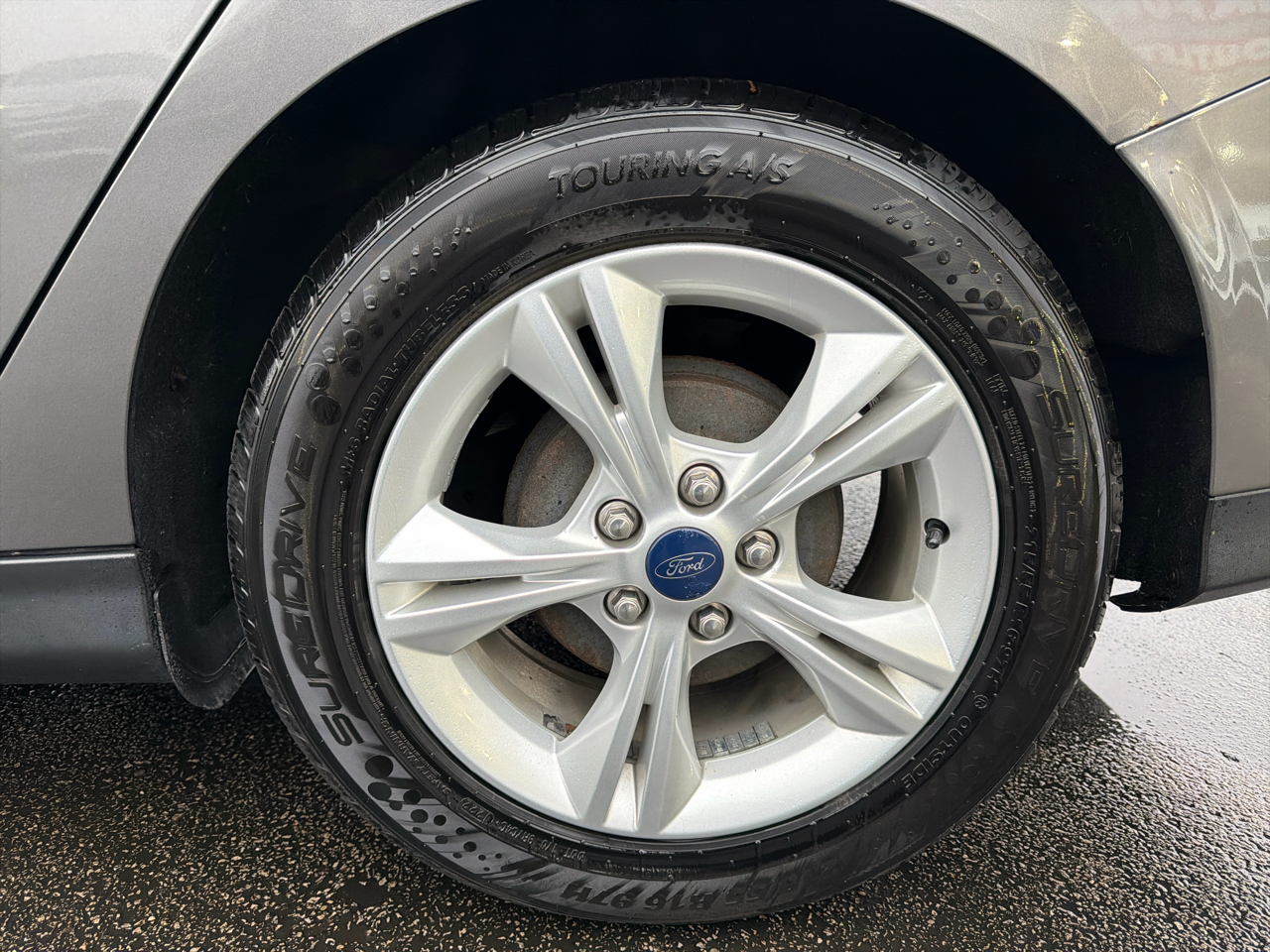 Ford Focus 4dr Sdn SE 2014