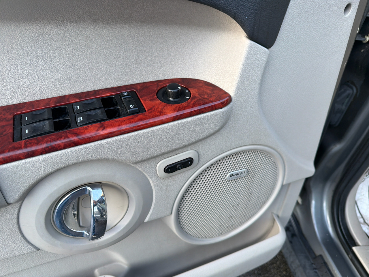 Jeep Commander 4WD 4dr Limited 2007