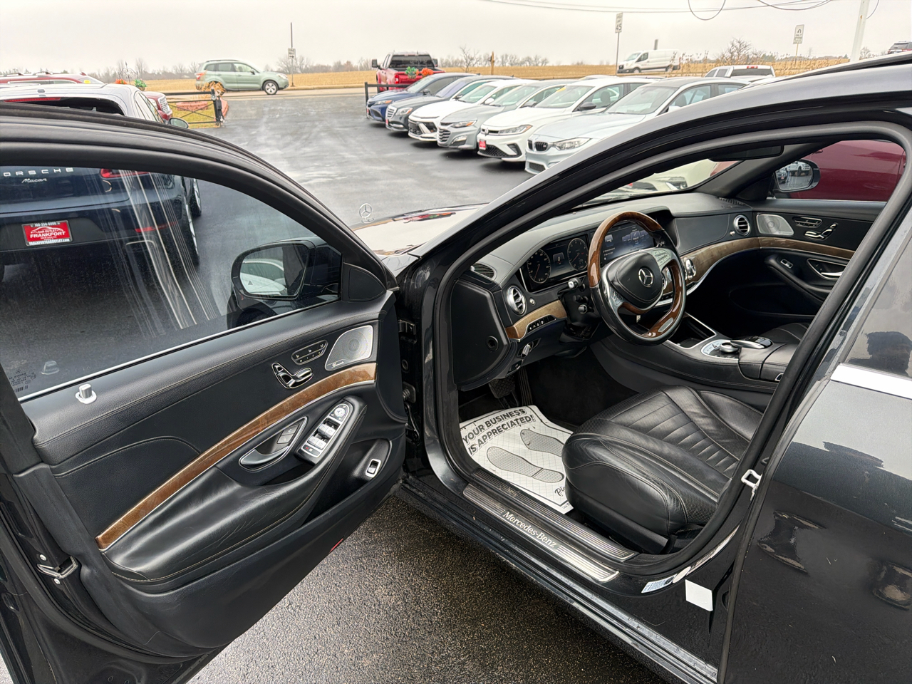 Mercedes-Benz S-Class 4dr Sdn S 550 4MATIC 2016