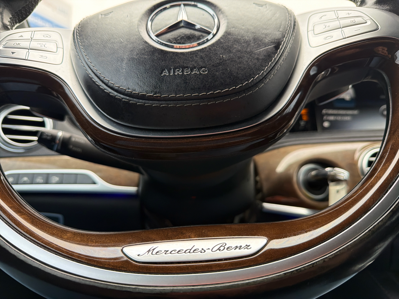 Mercedes-Benz S-Class 4dr Sdn S 550 4MATIC 2016