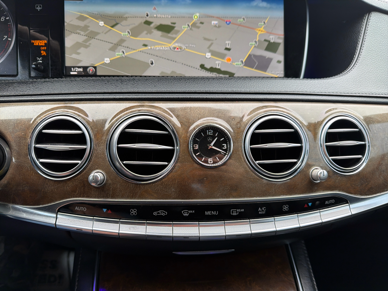 Mercedes-Benz S-Class 4dr Sdn S 550 4MATIC 2016