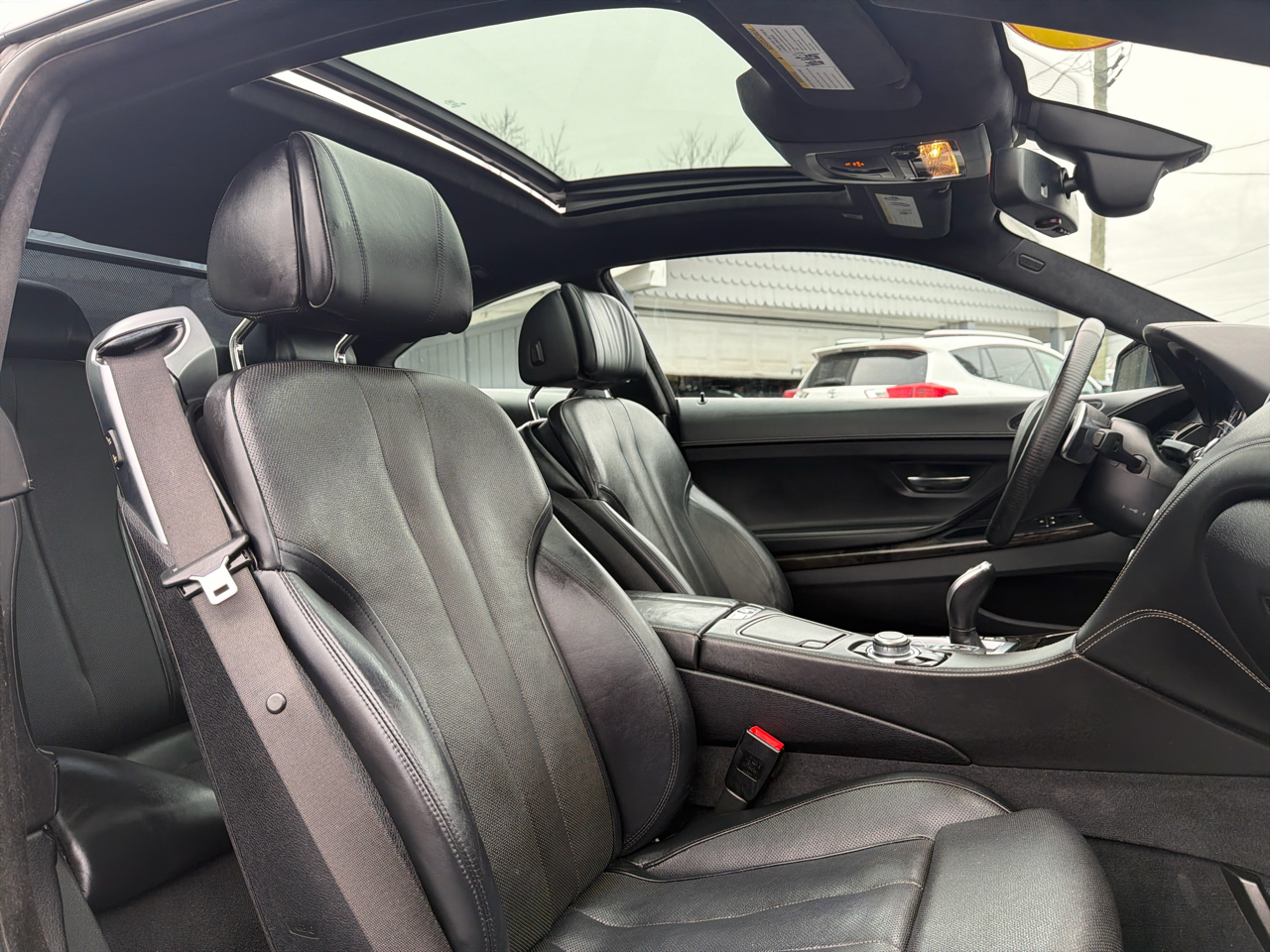 BMW 6 Series 2dr Cpe 650i xDrive 2012