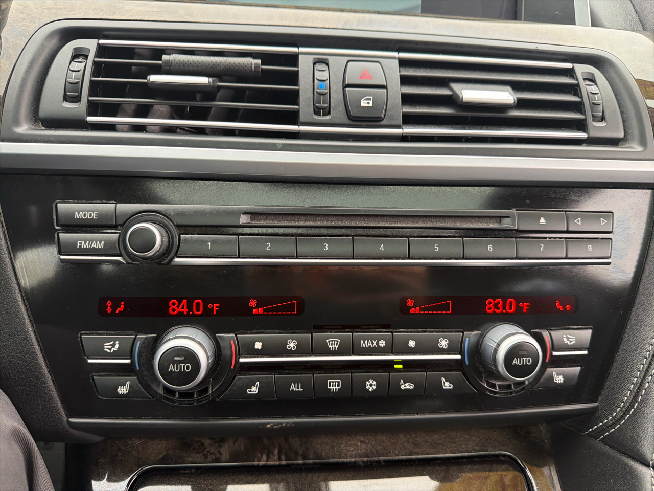 BMW 6 Series 2dr Cpe 650i xDrive 2012