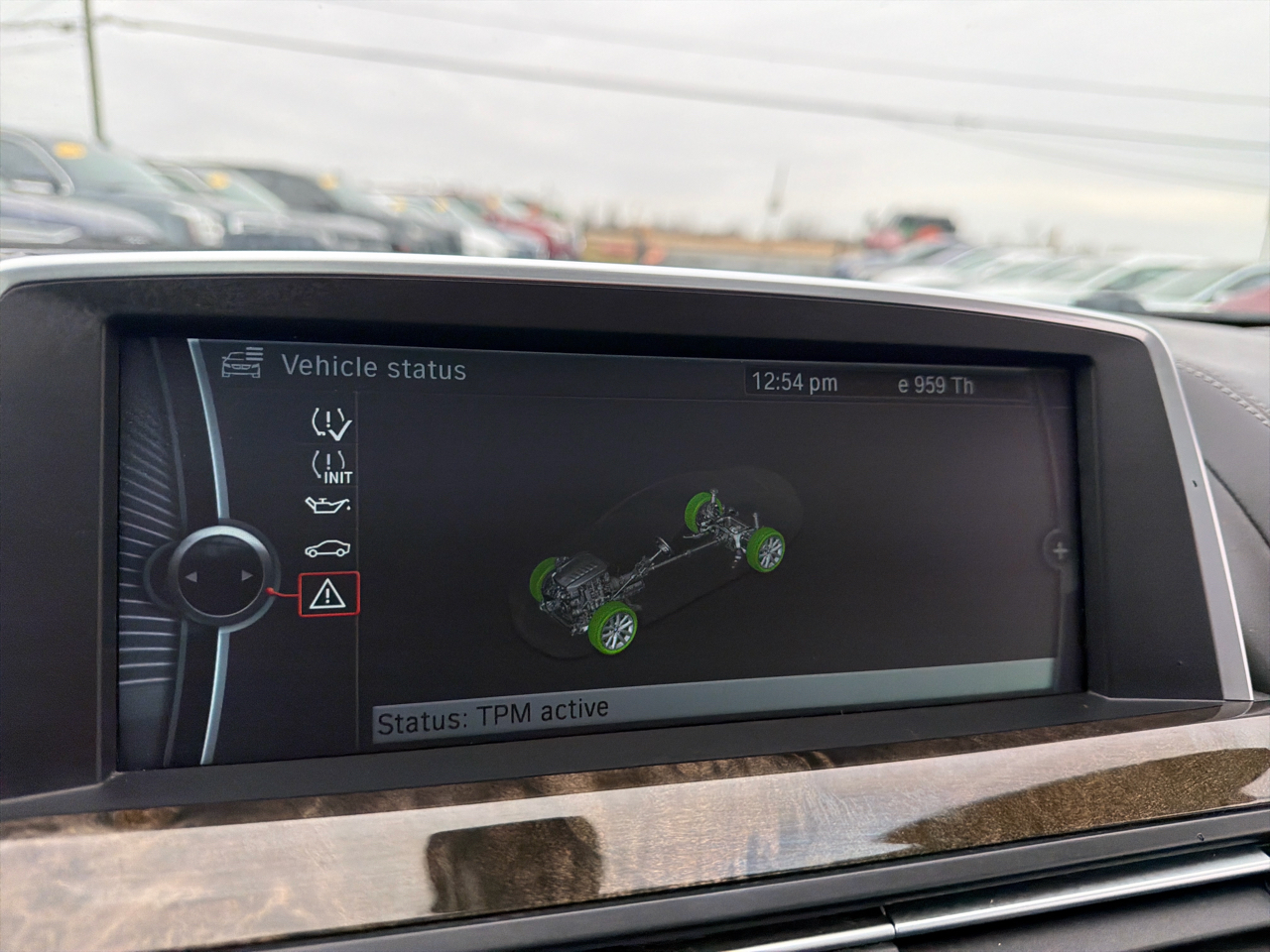 BMW 6 Series 2dr Cpe 650i xDrive 2012