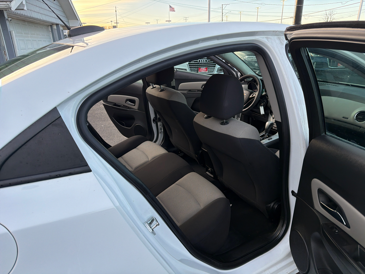 Chevrolet Cruze Limited 4dr Sdn Auto LS 2016