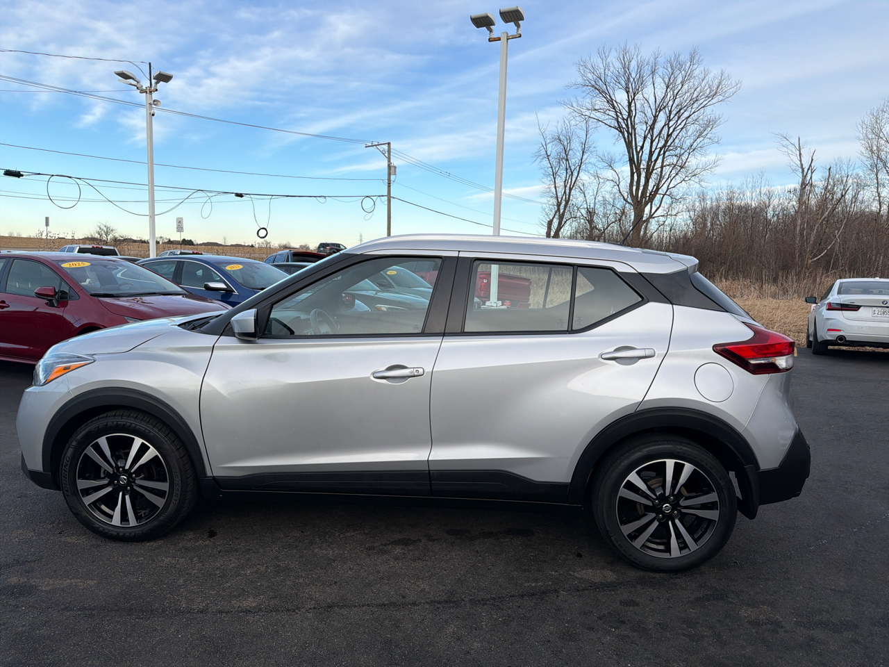 Nissan Kicks SV FWD 2020