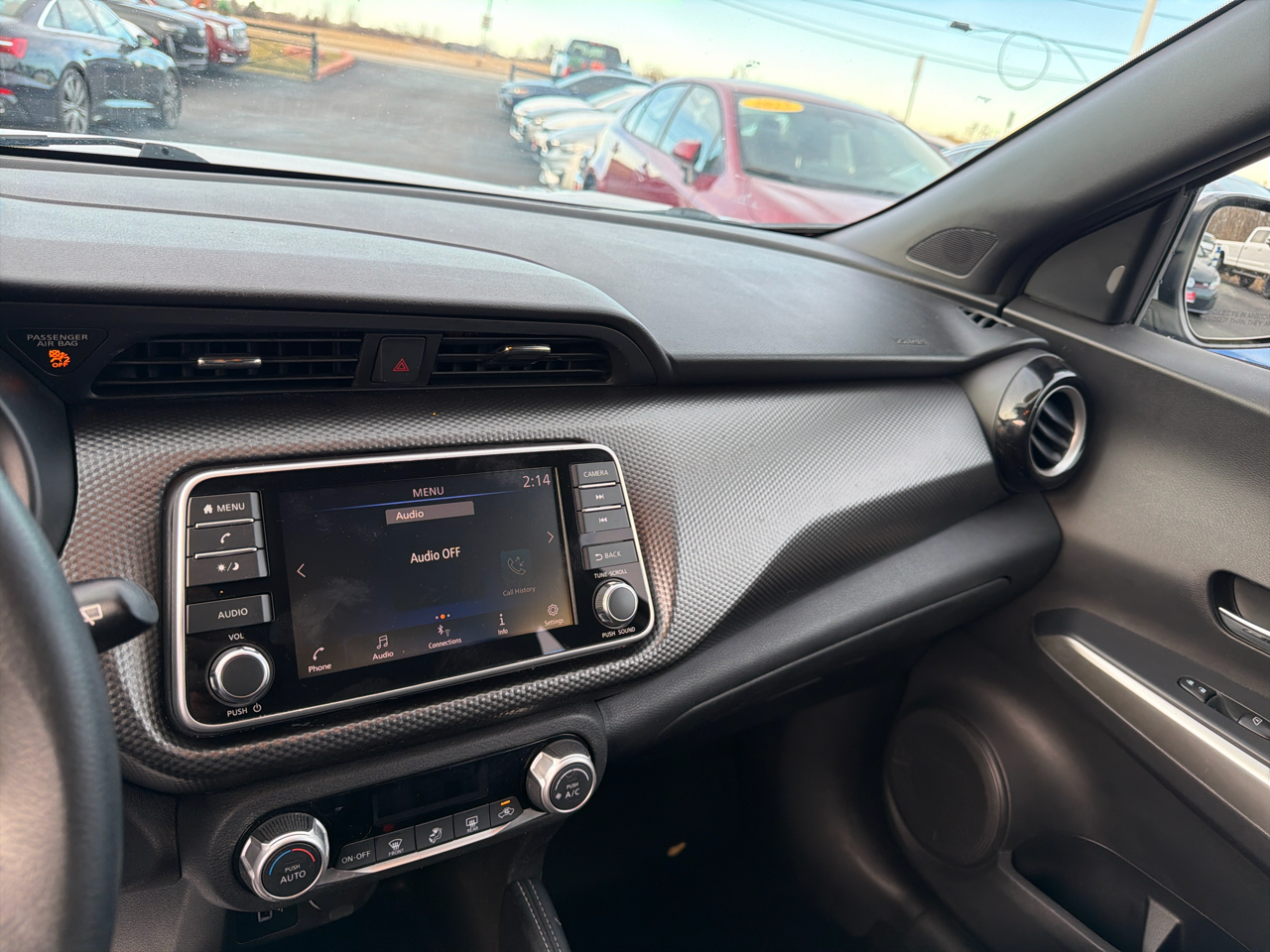 Nissan Kicks SV FWD 2020