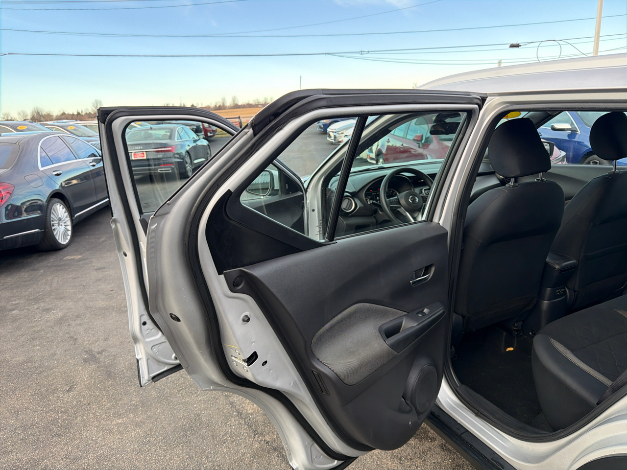 Nissan Kicks SV FWD 2020