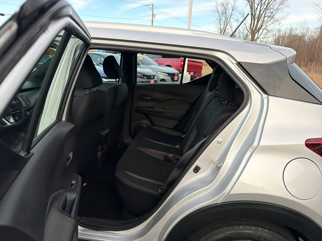 Nissan Kicks SV FWD 2020