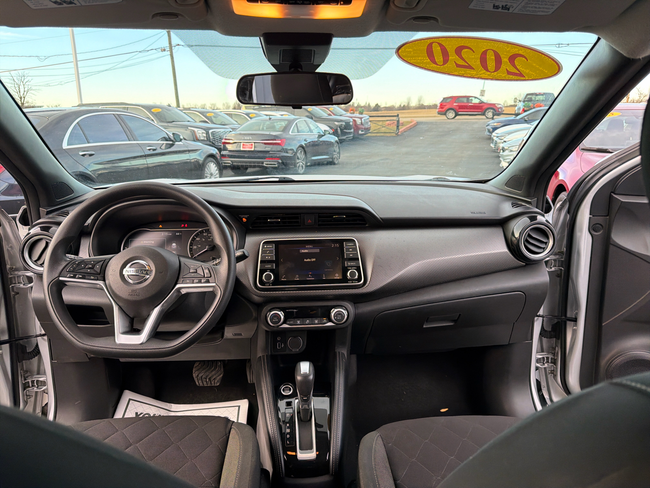 Nissan Kicks SV FWD 2020