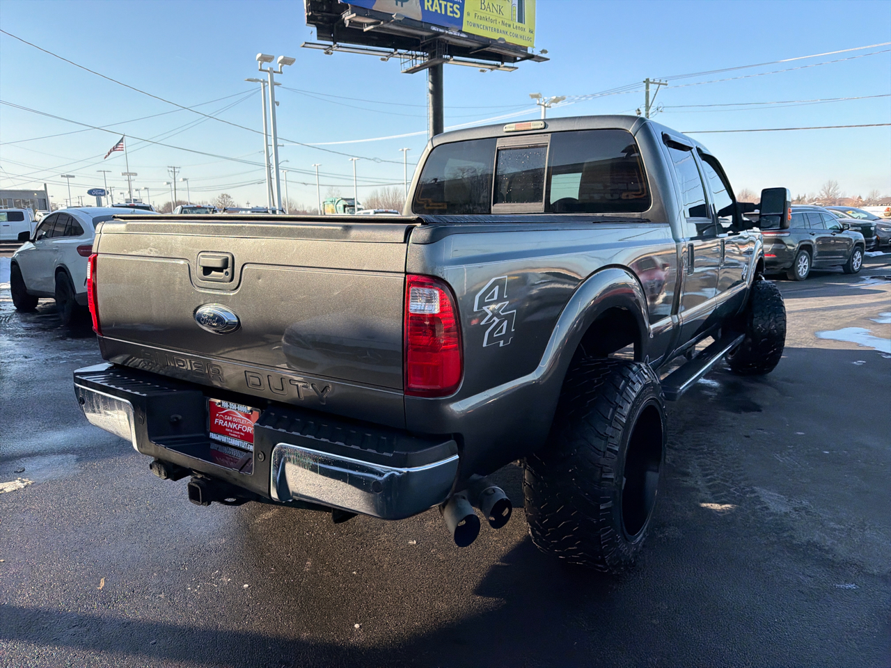 Ford Super Duty F-250 SRW 4WD Crew Cab 156" Lariat 2016