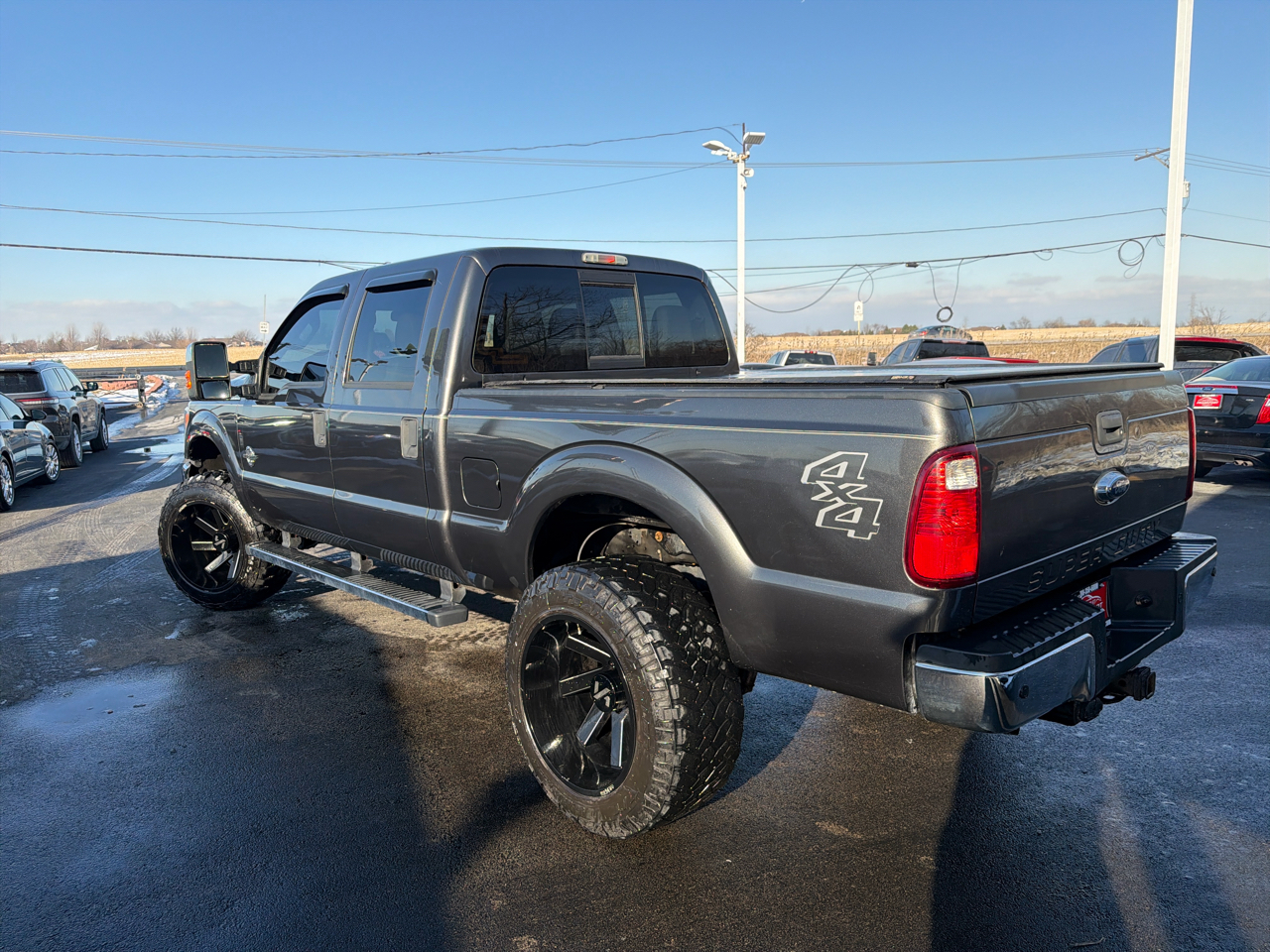 Ford Super Duty F-250 SRW 4WD Crew Cab 156" Lariat 2016
