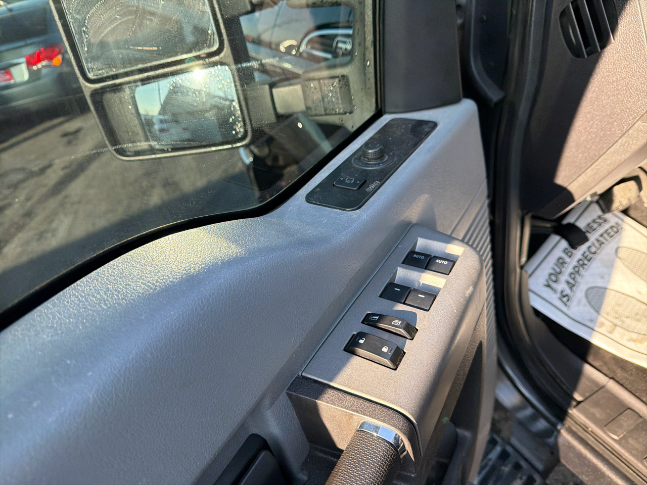 Ford Super Duty F-250 SRW 4WD Crew Cab 156" Lariat 2016