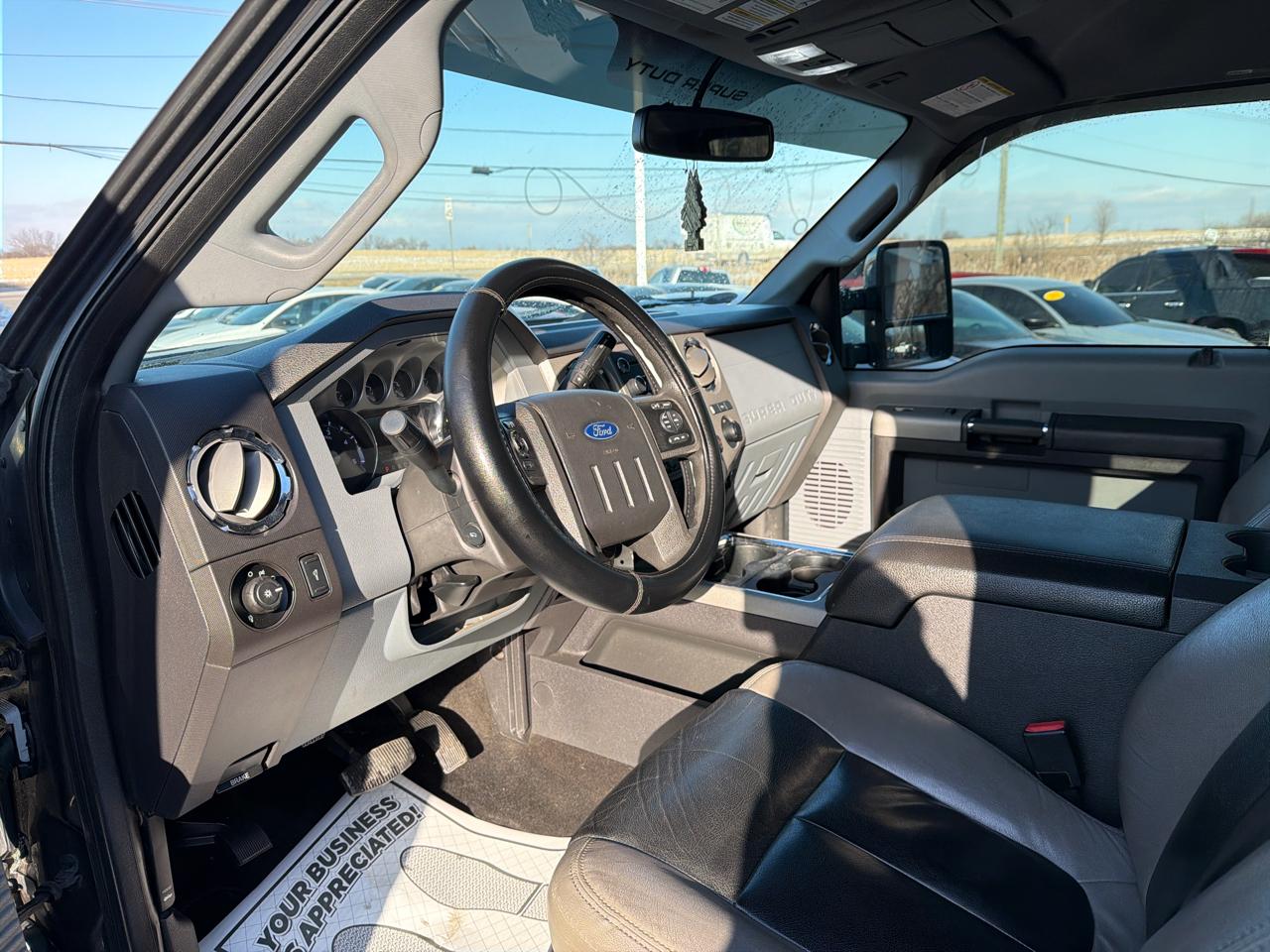 Ford Super Duty F-250 SRW 4WD Crew Cab 156" Lariat 2016