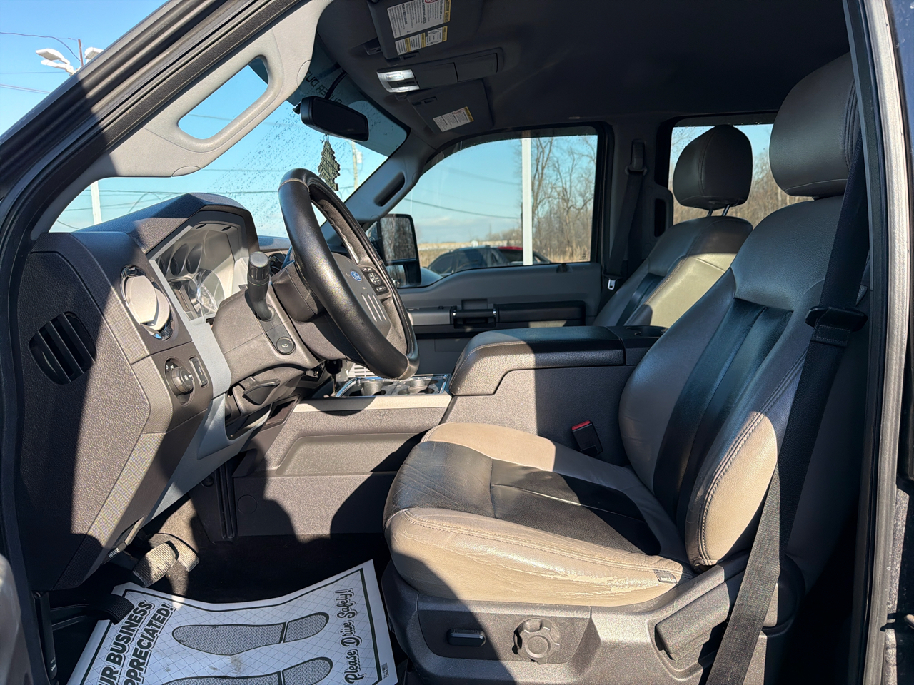 Ford Super Duty F-250 SRW 4WD Crew Cab 156" Lariat 2016