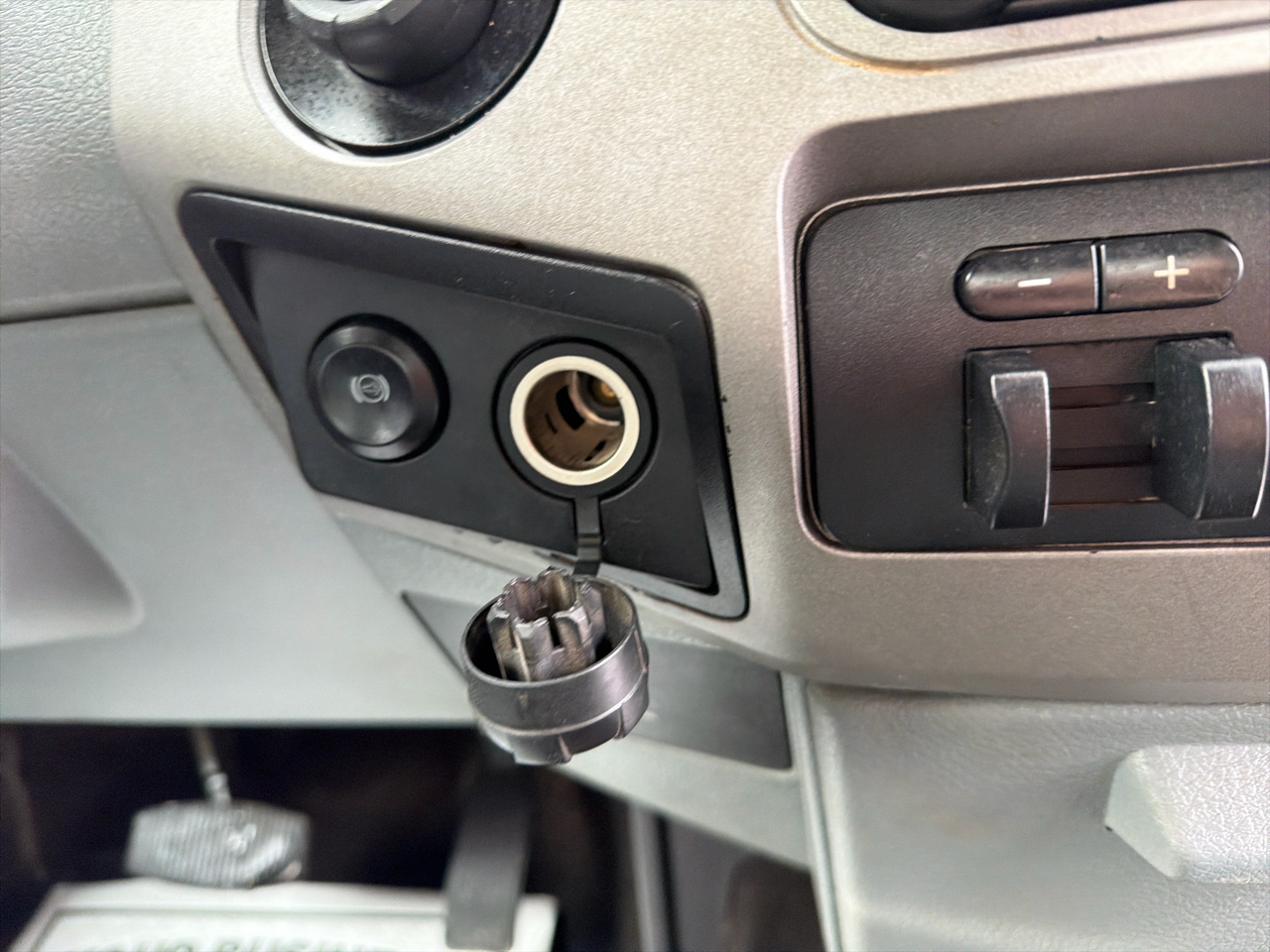 Ford Super Duty F-250 SRW 4WD SuperCab 142" Lariat 2015