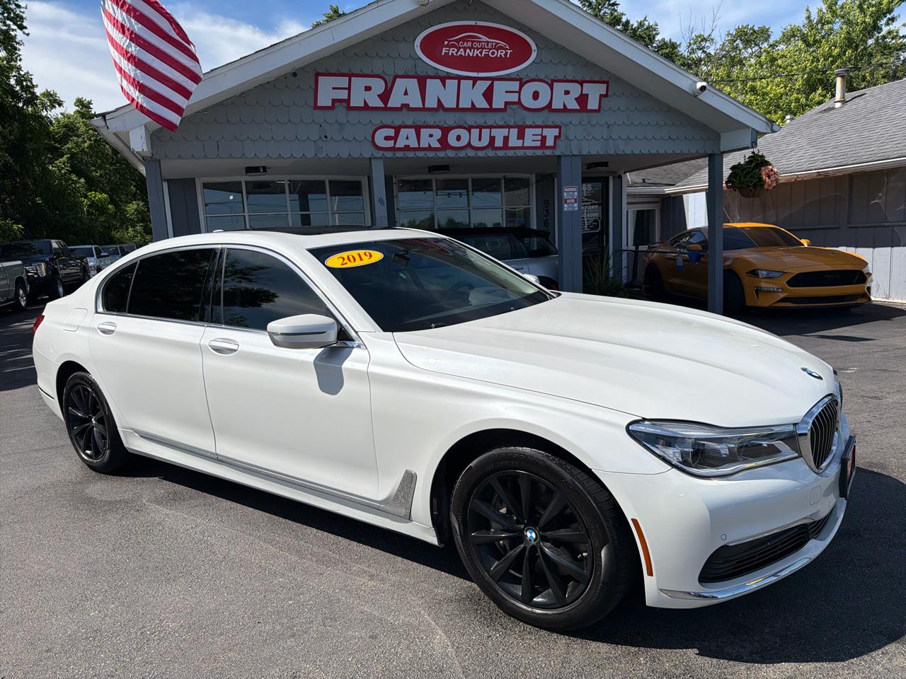 BMW 7 Series 750i xDrive Sedan 2019