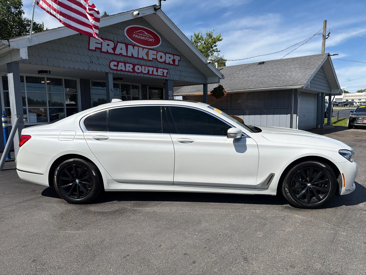 BMW 7 Series 750i xDrive Sedan 2019