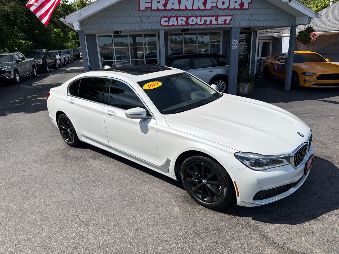 BMW 7 Series 750i xDrive Sedan 2019