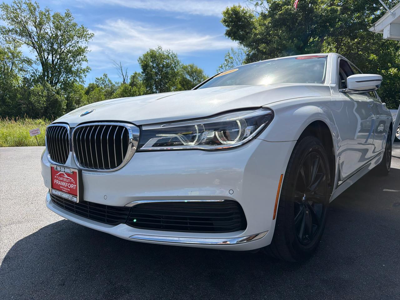 BMW 7 Series 750i xDrive Sedan 2019