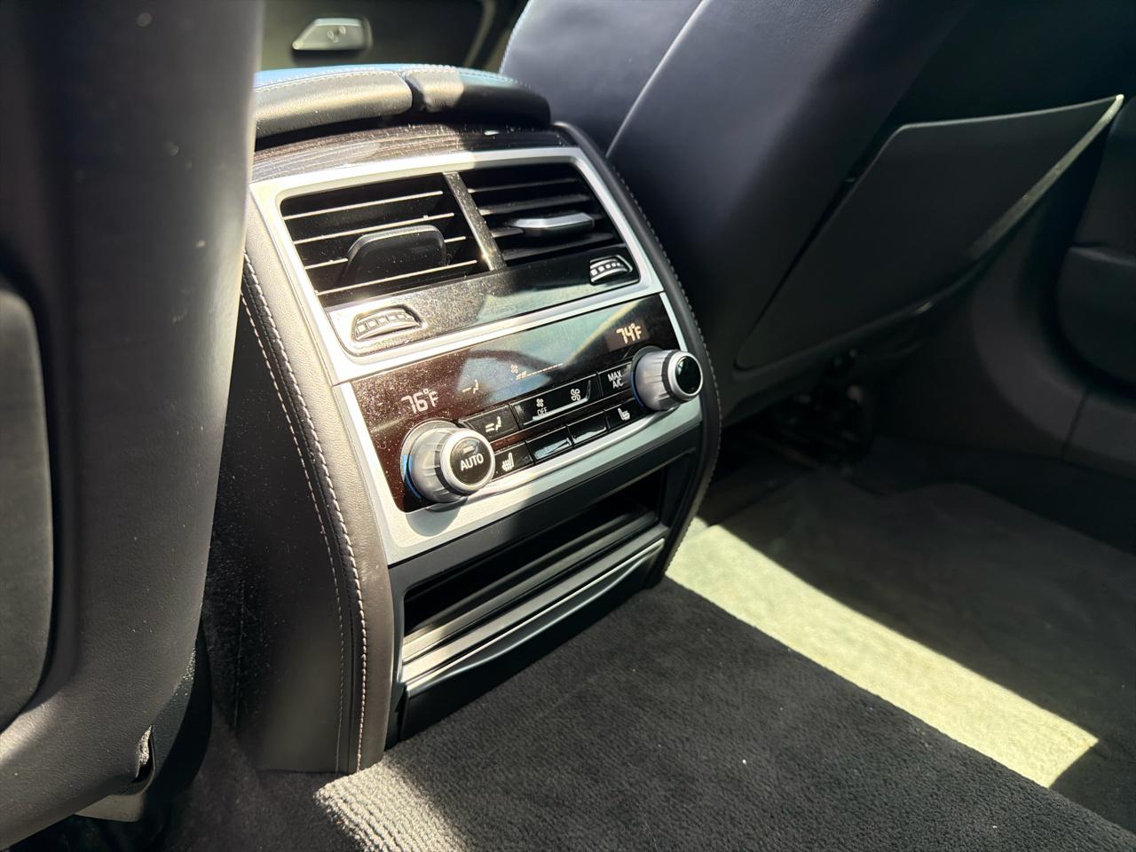 BMW 7 Series 750i xDrive Sedan 2019