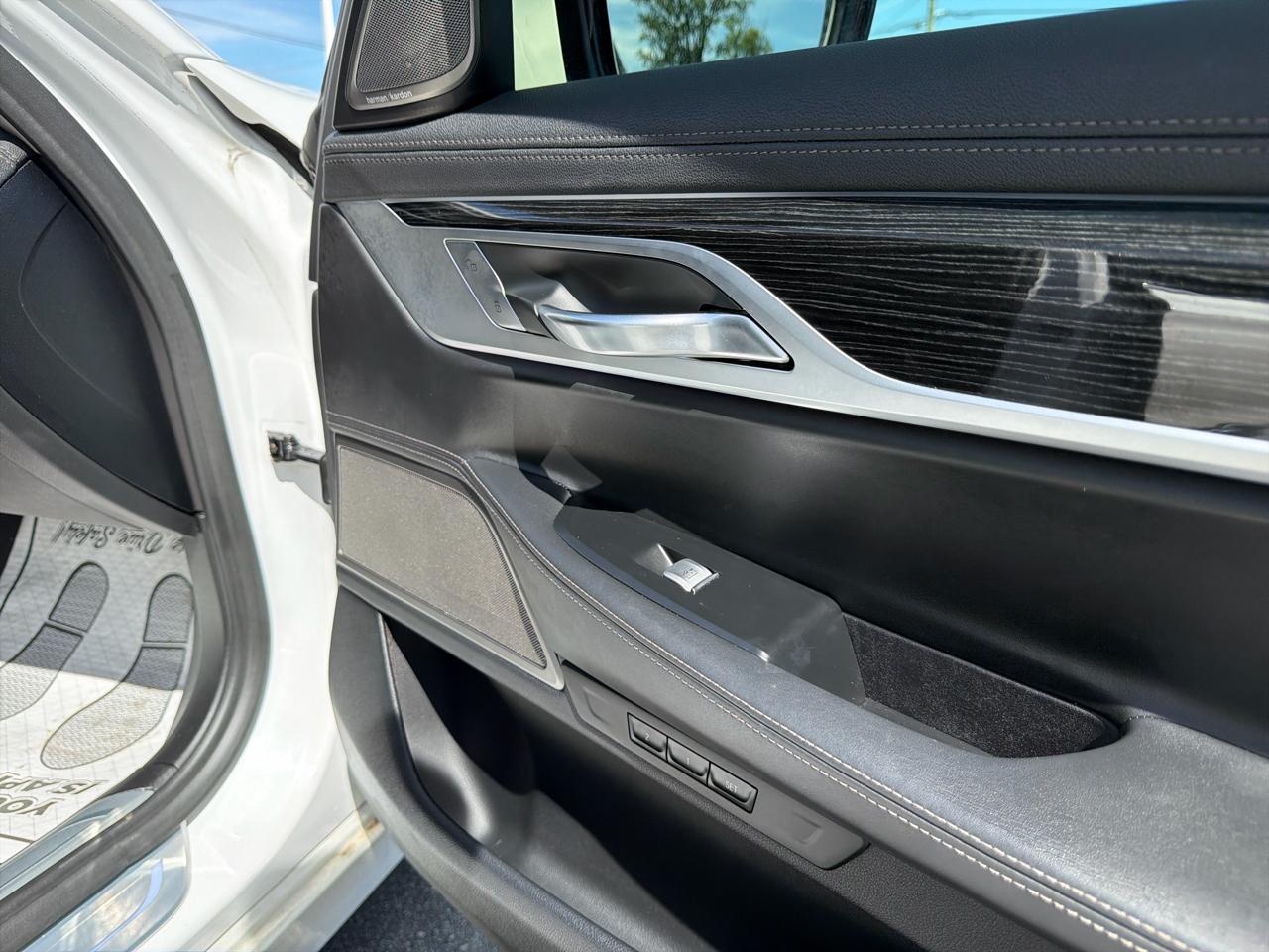 BMW 7 Series 750i xDrive Sedan 2019
