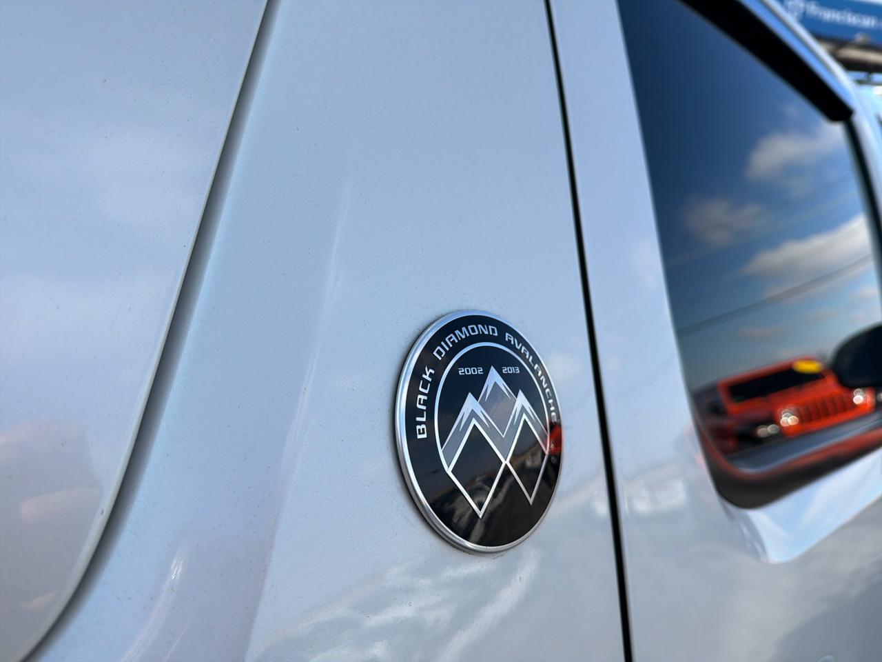 Chevrolet Avalanche 4WD Crew Cab LTZ 2013