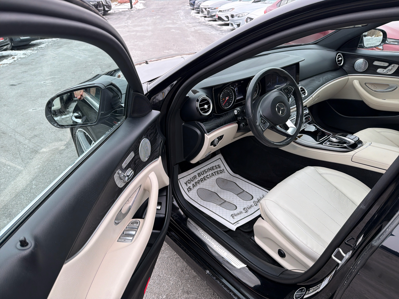 Mercedes-Benz E-Class E 300 Sport 4MATIC Sedan 2017