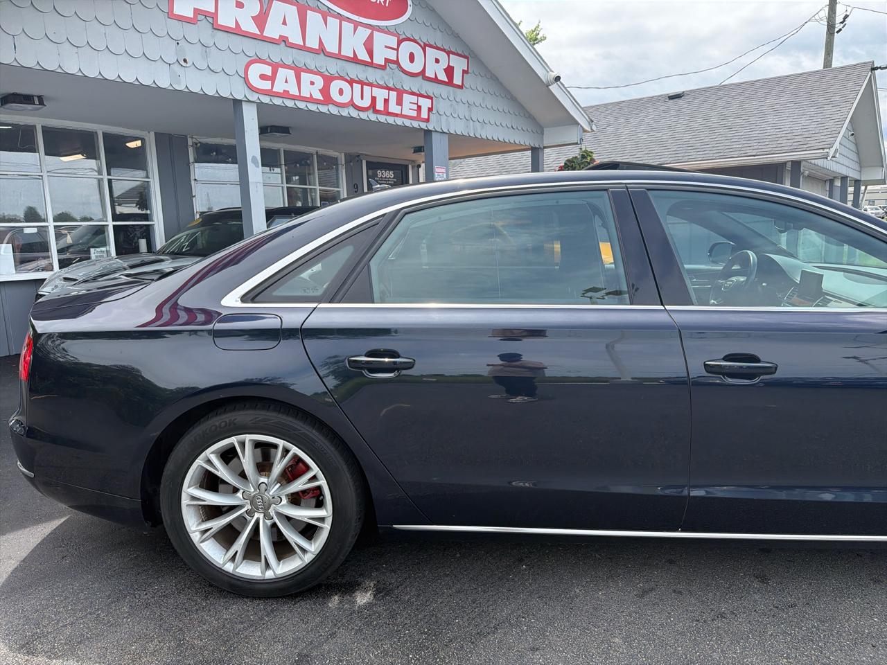 Audi A8 L 4dr Sdn 2012