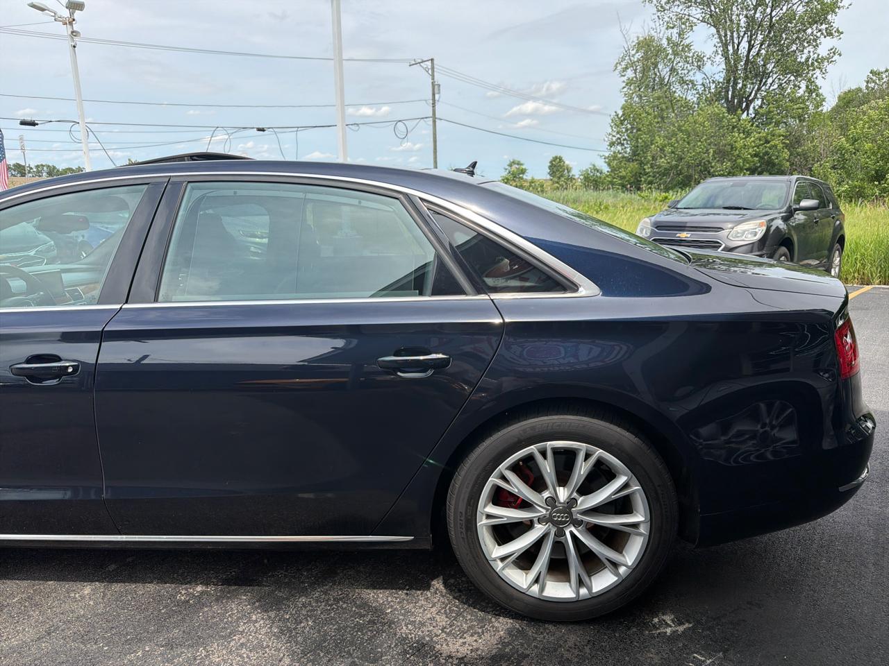 Audi A8 L 4dr Sdn 2012