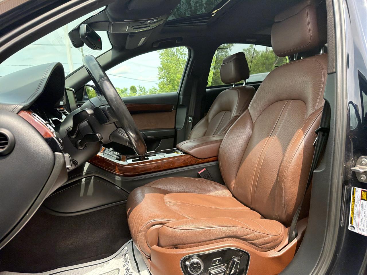 Audi A8 L 4dr Sdn 2012