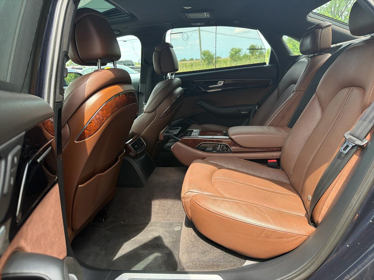 Audi A8 L 4dr Sdn 2012