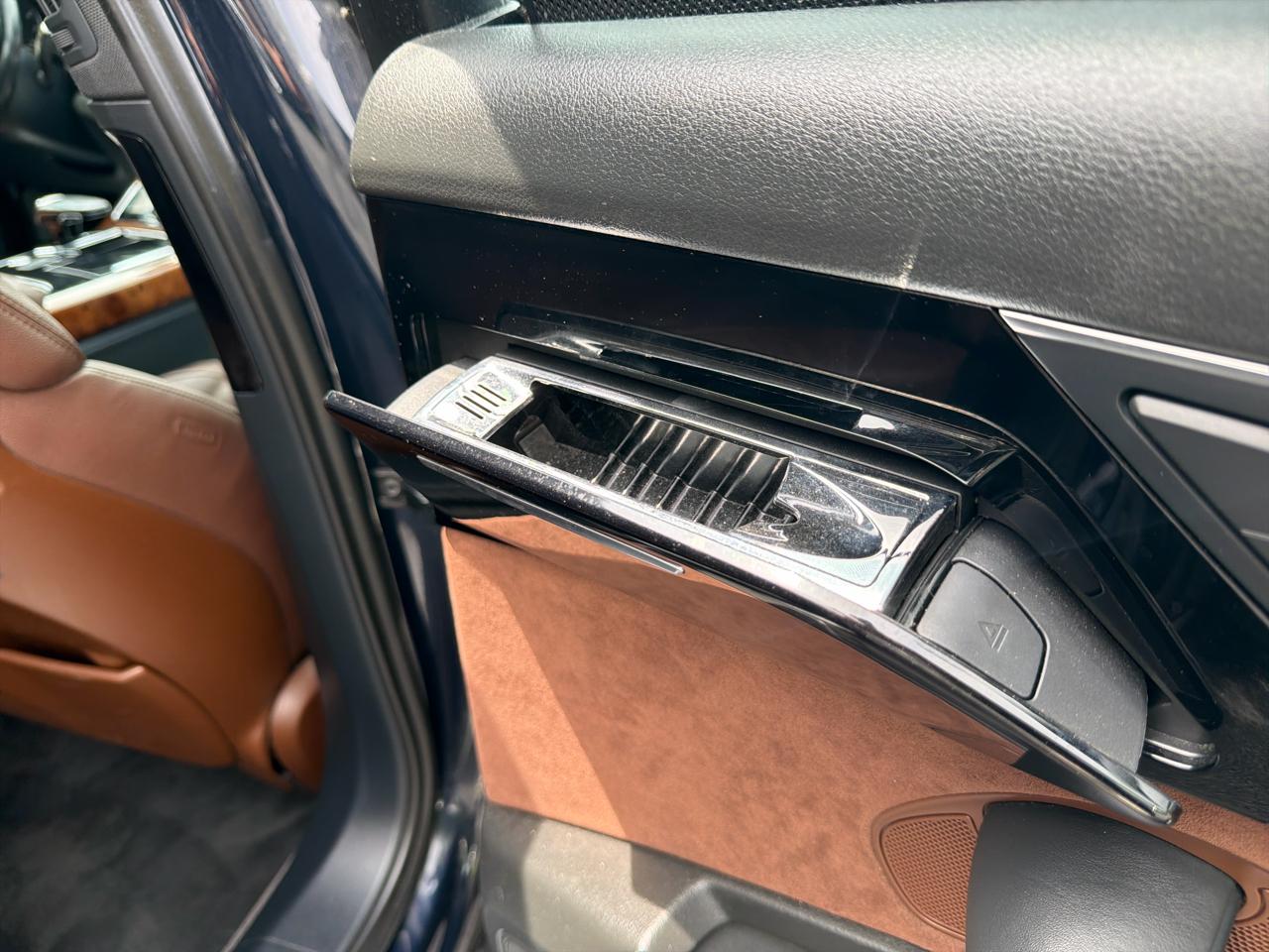 Audi A8 L 4dr Sdn 2012