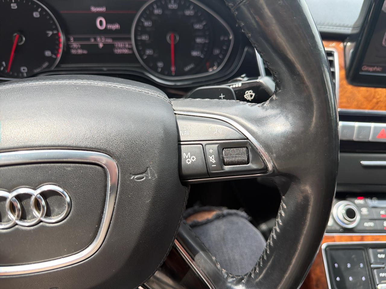 Audi A8 L 4dr Sdn 2012