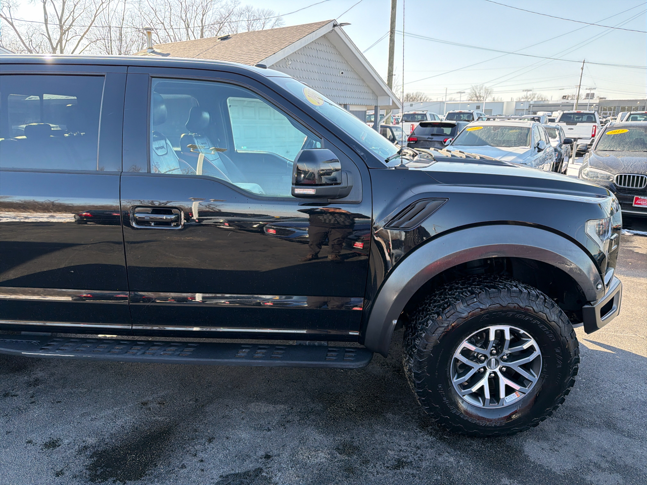 Ford F-150 Raptor 4WD SuperCrew 5.5' Box 2017