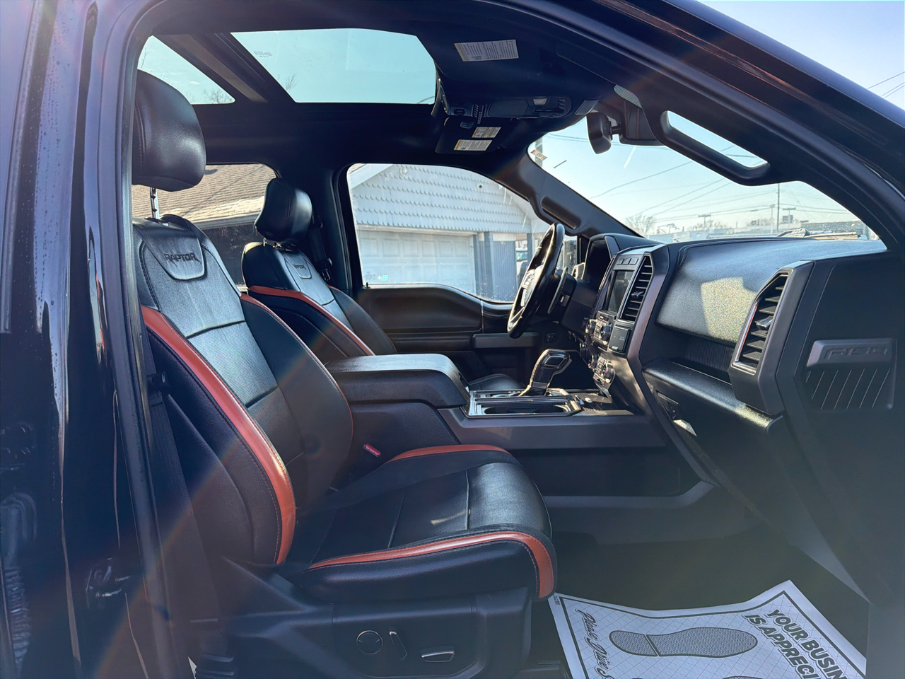 Ford F-150 Raptor 4WD SuperCrew 5.5' Box 2017