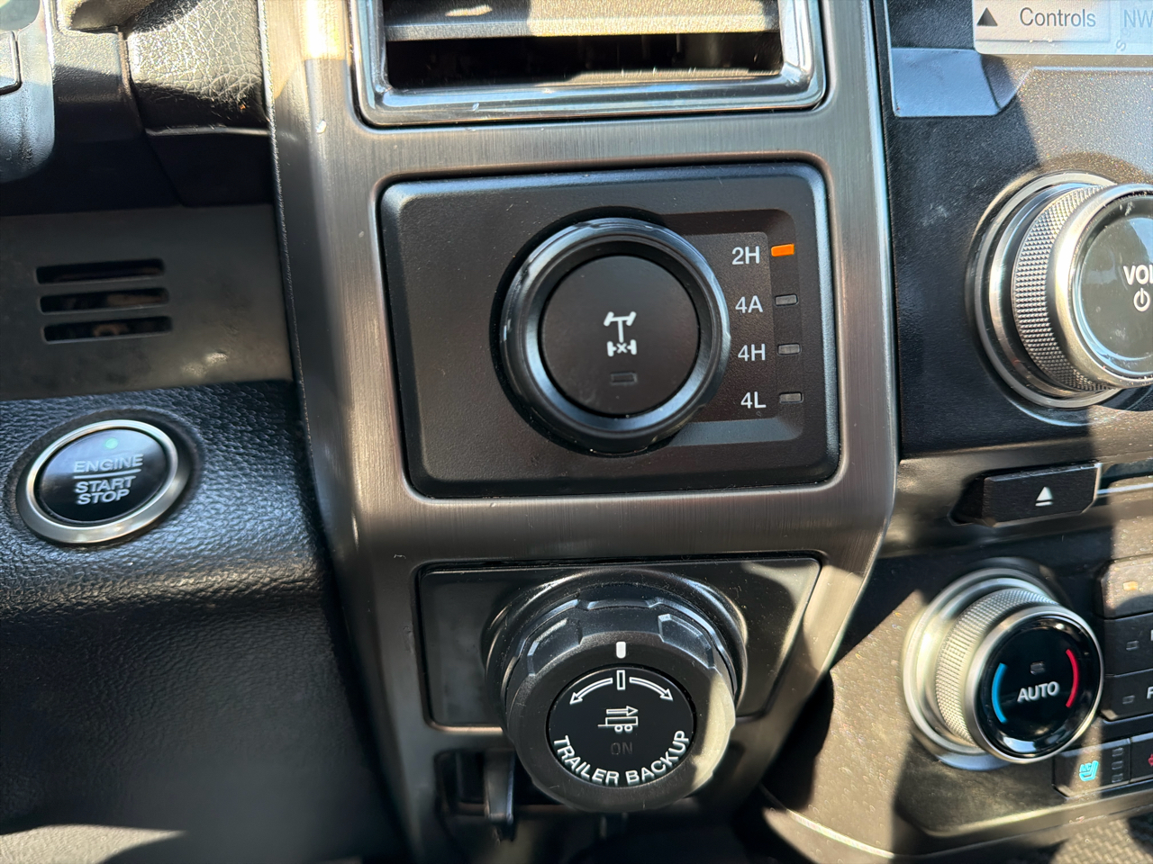 Ford F-150 Raptor 4WD SuperCrew 5.5' Box 2017