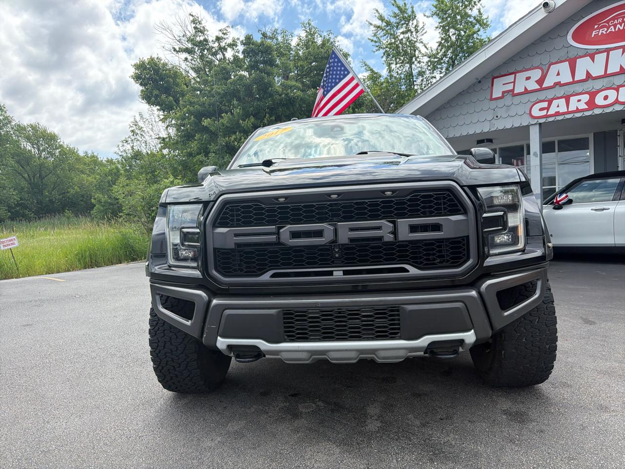 Ford F-150 Raptor 4WD SuperCrew 5.5' Box 2017