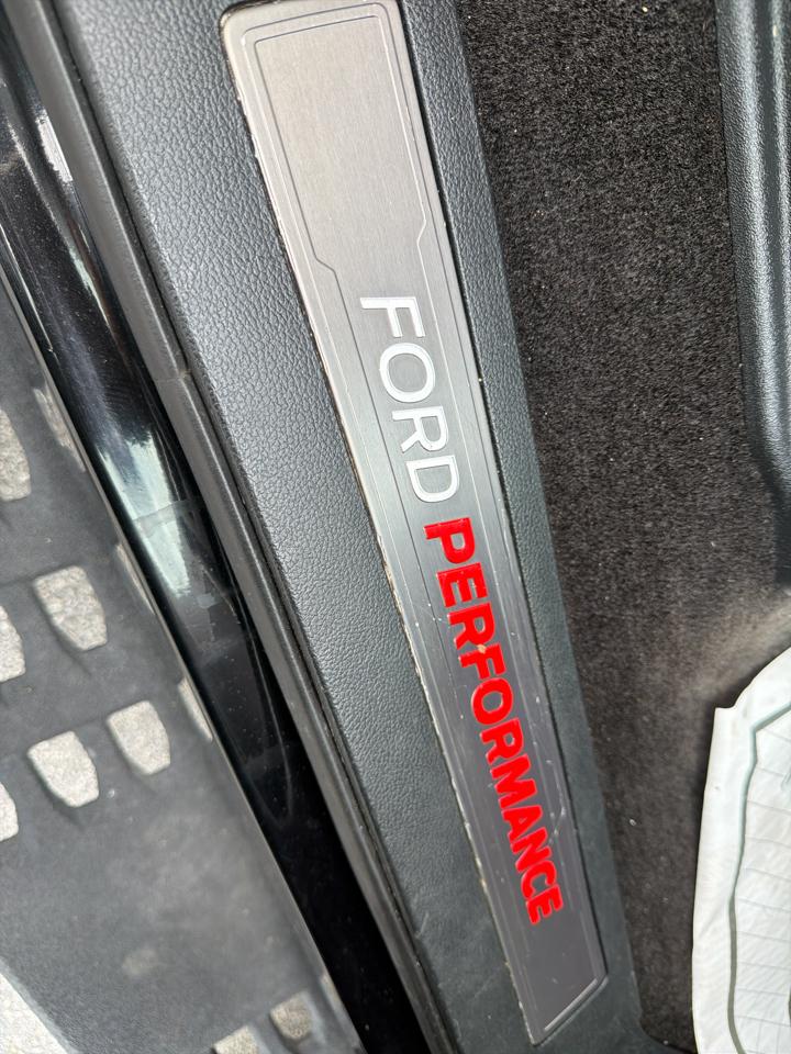 Ford F-150 Raptor 4WD SuperCrew 5.5' Box 2017