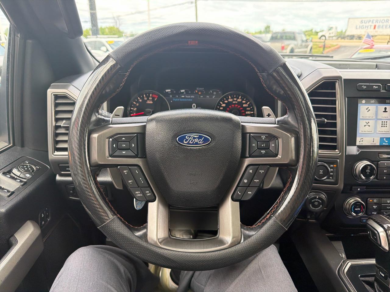Ford F-150 Raptor 4WD SuperCrew 5.5' Box 2017