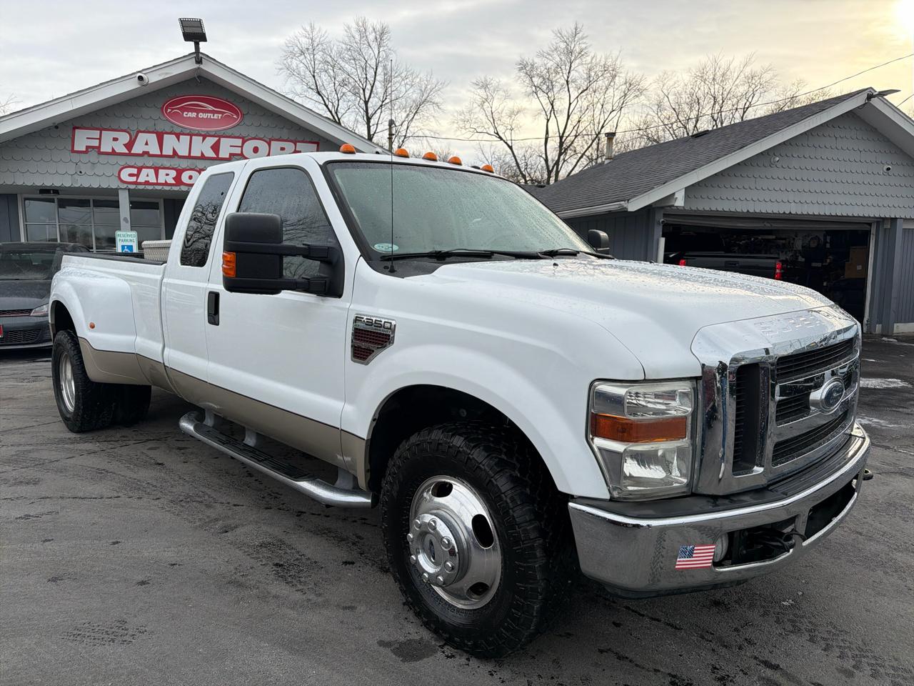 Ford Super Duty F-350 DRW 2WD Reg Cab 165" WB 84" CA XLT 2008