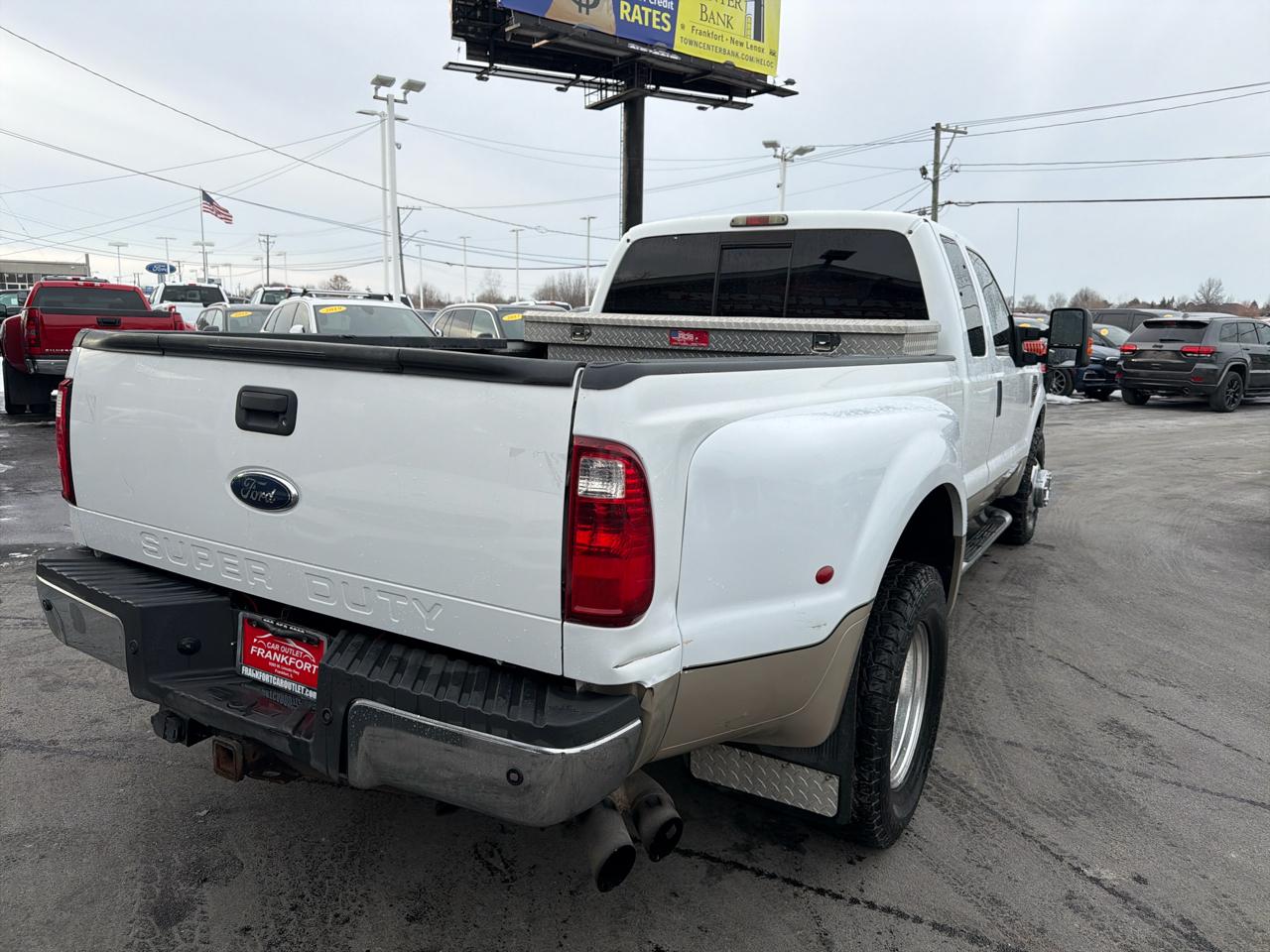 Ford Super Duty F-350 DRW 2WD Reg Cab 165" WB 84" CA XLT 2008