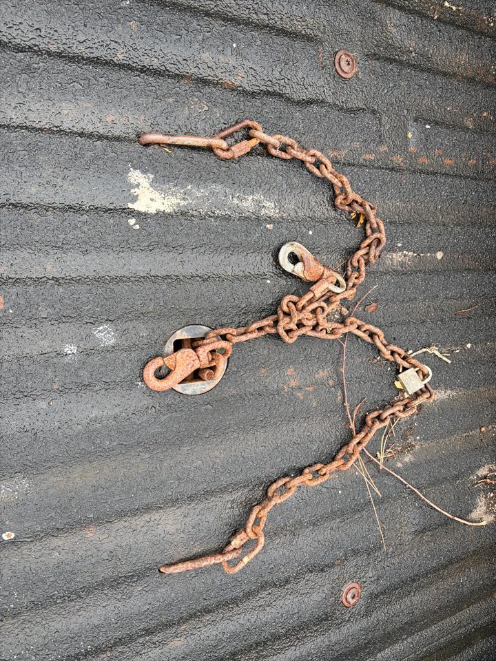 Ford Super Duty F-350 DRW 2WD Reg Cab 165" WB 84" CA XLT 2008